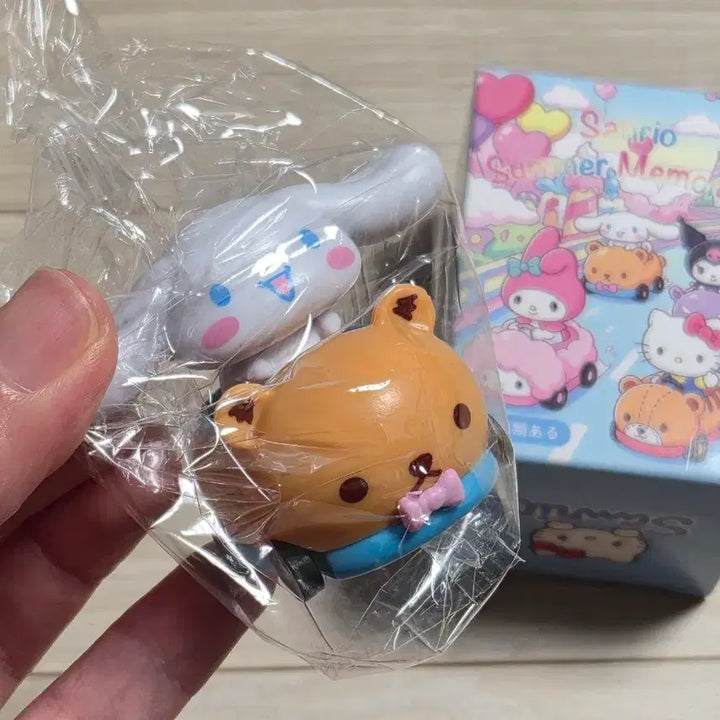 [BUNJANG] Sanrio Characters Cinnamonroll Car Figure / 산리오 캐릭터 자동차 피규어 시나모롤