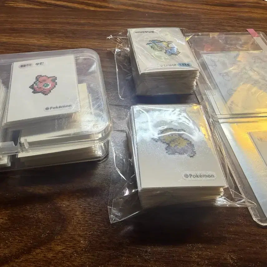 [BUNJANG] Pokemon Pixel Ttibu Seal 116 Types Bundle Set (Mew Included) / (뮤 포함) 포켓몬 픽셀 띠부씰 116종 일괄 판매