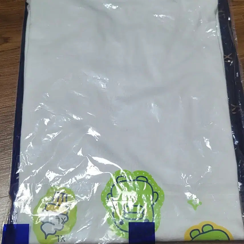 [BUNJANG] SPAO Tamagotchi Kuchipatchi Short Sleeve T-Shirt XL / 스파오 다마고치 구치파치 반팔 티셔츠 XL