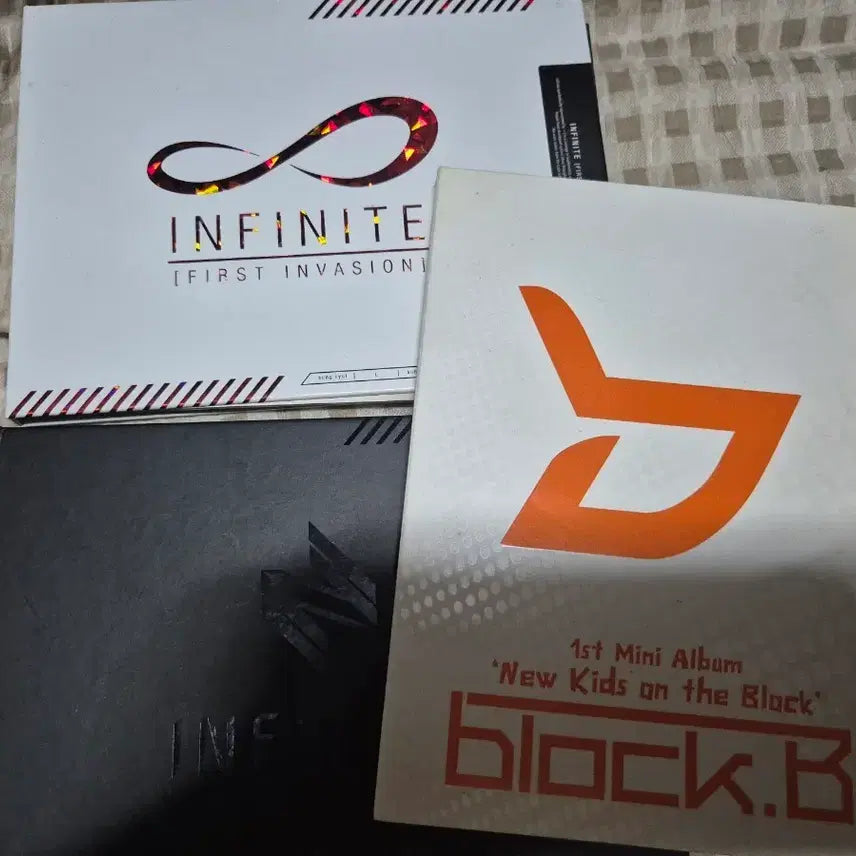 [BUNJANG] Infinite &amp; Block B Unsealed Album Bundle / 인피니트 블락비 개봉 앨범