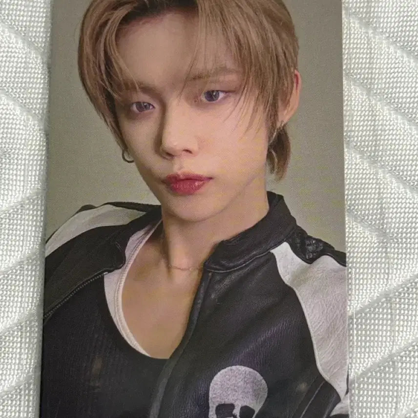 [BUNJANG] TXT Yeonjun Osaka Kyocera Dome Lucky Draw Japan Exclusive Photocard / 투바투 연준 오사카 쿄세라돔 럭드 일본 한정 포카