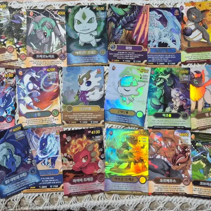 [BUNJANG] Dragon Village Card DV, DV2 Approximately 142 Cards / 드래곤빌리지 카드 DV,DV2 대략 142장
