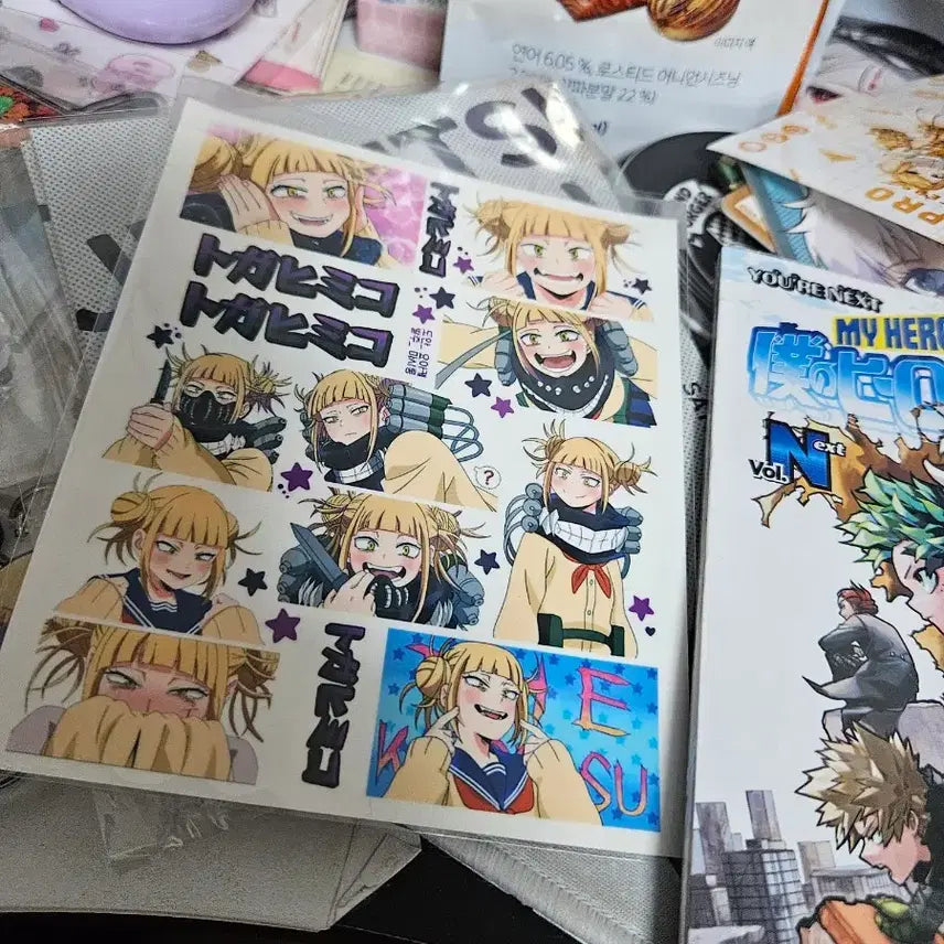 [BUNJANG] My Hero Academia The Movie: Two Heroes - Special Edition Comic Book &amp; Himiko Toga Sticker Set / 나히아 극장판 특전 만화책 +덤 토가 스티커