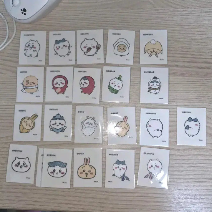 [BUNJANG] Chiikawa Mono Character Retro Seal Sticker 1st Edition / 치이카와 먼작귀 레트로 연도문구 띠부씰 띠부실 1탄