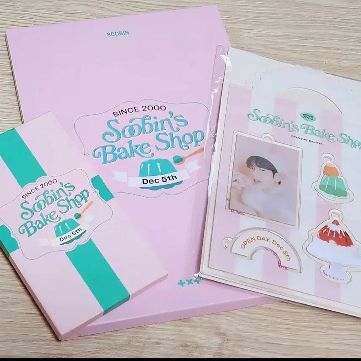[BUNJANG] TXT Soobin Bakery Shop Photobook Goods Set / 투모로우바이투게더 수빈 베이커리샵 포토북 굿즈 세트