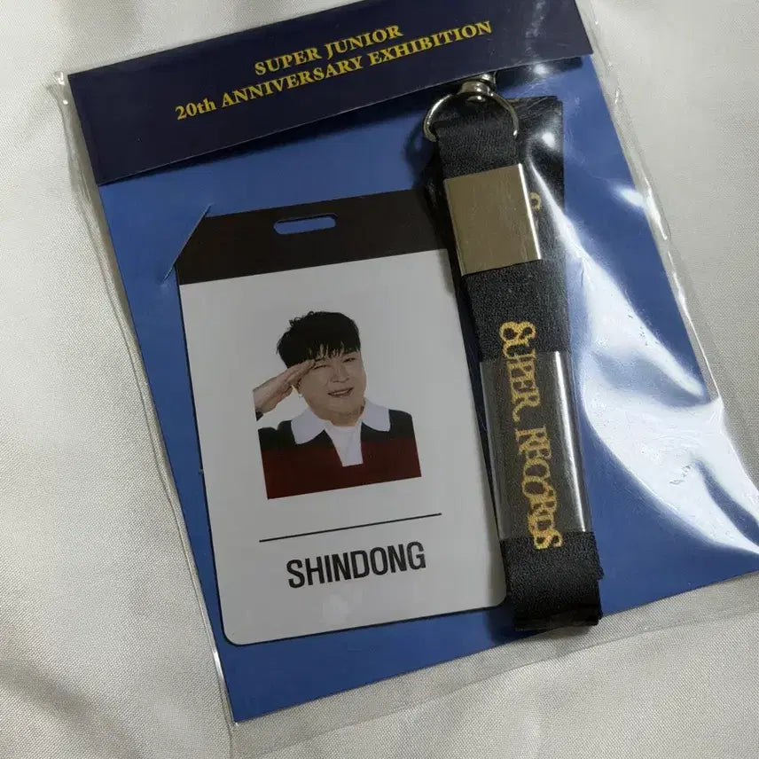 [BUNJANG] Super Junior Shindong 20th Anniversary Exhibition Goods Photocard and Strap Keychain Set / 슈퍼주니어 신동 20주년 기념 전시회 굿즈