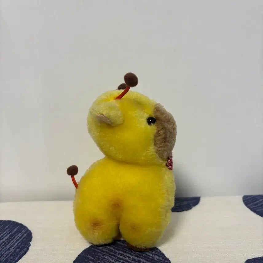 [BUNJANG] Vintage "Bbo-hyong" Giraffe Plush Toy / 빈티지 뽀용한 기린 인형