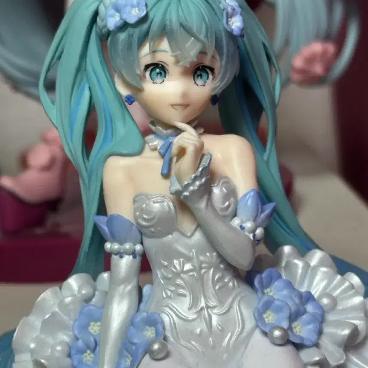 [BUNJANG] Hatsune Miku Nemophila Figure / 하츠네 미쿠 네모필라 화이트 펄 버전 피규어