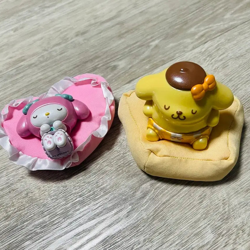 [BUNJANG] Sanrio My Melody &amp; Pompompurin Cushion Set / 산리오 마이멜로디 폼폼푸린 쿠션 세트