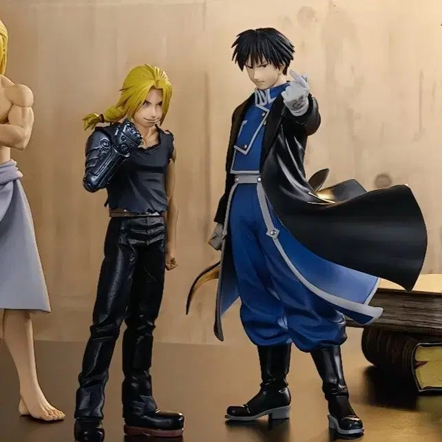 [BUNJANG] Fullmetal Alchemist Roy Mustang &amp; Edward Elric Figure 2-Set / [초특가] 2종세트 제일복권 강철의 연금술사 로이머스탱 에드워드 강연금