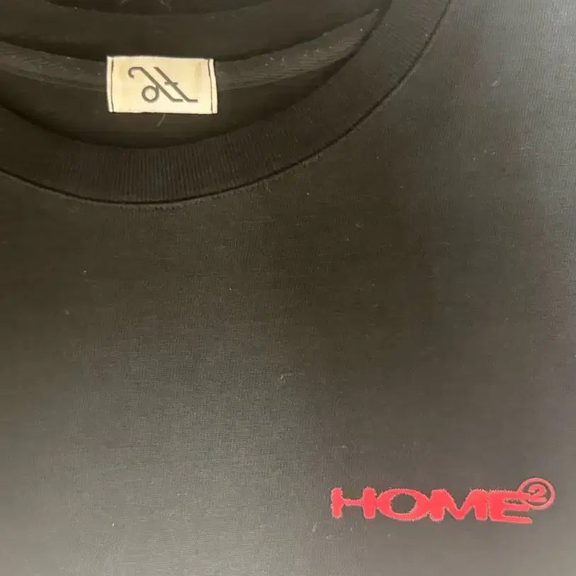 [BUNJANG] Hanroro Zip T-Shirt (Unsealed) / 한로로 ㅈㅣㅂ 티셔츠(개봉)