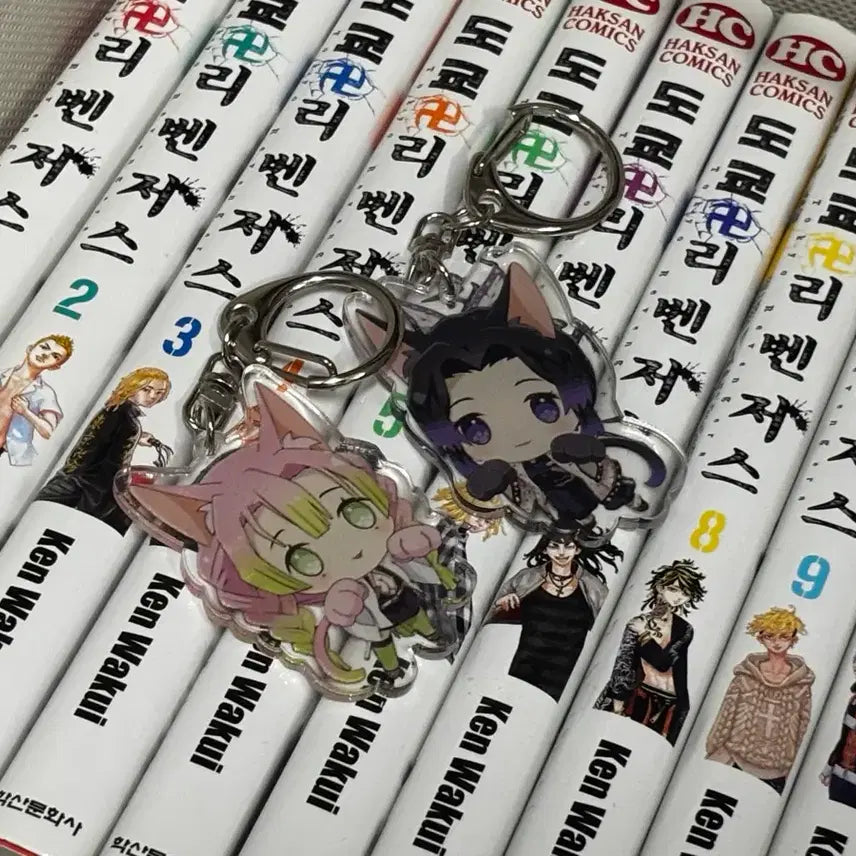 [BUNJANG] Demon Slayer Mitsuri &amp; Shinobu Acrylic Keychains Bundle / 귀멸의 칼날 미츠리, 시노부 아크릴 키링 일괄 | 귀칼 굿즈