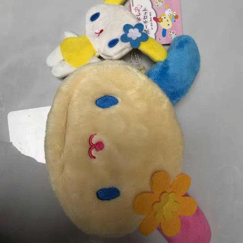 [BUNJANG] Sanrio Usahana Nakayoshi Mascot Face Pouch / 산리오 우사하나 나카요시 마스코트 얼굴 인형 파우치
