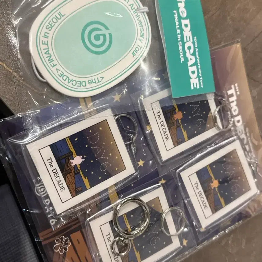 [BUNJANG] Day6 Decadence Encore Merch Gift / 데이식스 앙콘 기프트