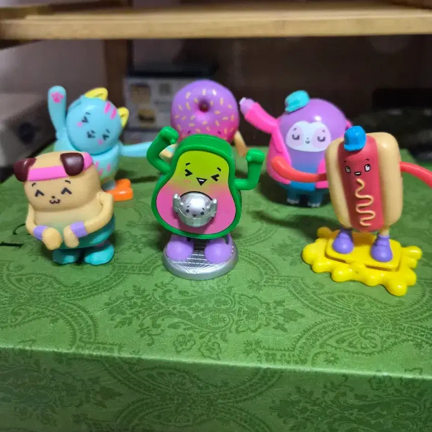[BUNJANG] Moving Emoticon 6-Type Figure Toy Bundle Set / 일괄) 움직이는 이모티콘 6종 피규어 장난감