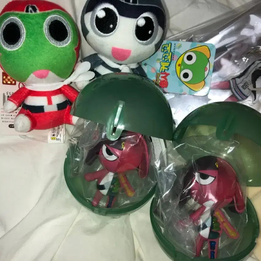 [BUNJANG] Keroro Skeleton Gacha Figure Bundle Set / 개구리중사 케로로 스켈레톤 가챠 케로로 기로로 일괄