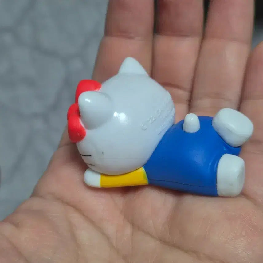 [BUNJANG] Kwitang Kitty Gacha Figure / 꽈당키티 가챠