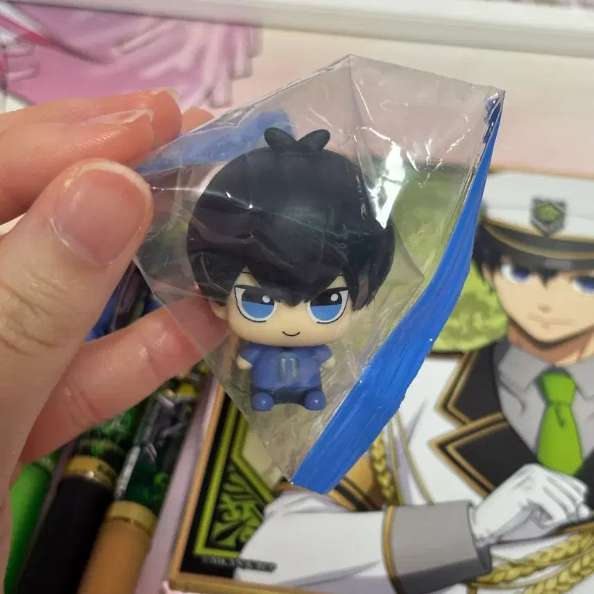 [BUNJANG] Blue Lock Yoichi Isagi Ballpoint Pen, Card, Shikishi, Figure Set / 블루록 이사기 요이치 볼펜 카드 색지 피규어 세트