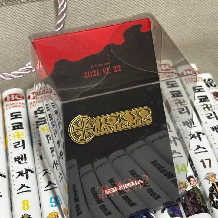 [BUNJANG] Tokyo Revengers Official Movie Limited Edition Badge / 도리벤 도쿄리벤저스 영화 특전 공식 뱃지