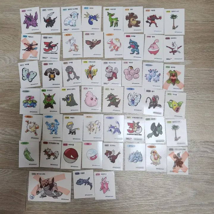 [BUNJANG] Pokemon 30th Anniversary Stickers / 포켓몬 띠부씰 30주년 판매