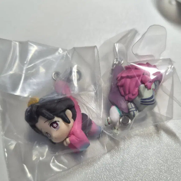 [BUNJANG] Demon Slayer Mugen Train Akaza &amp; Koyuki Gacha Figures Bundle / (새상품) 귀멸의 칼날 대롱가챠 무한성 아카자&amp;코유키 일괄