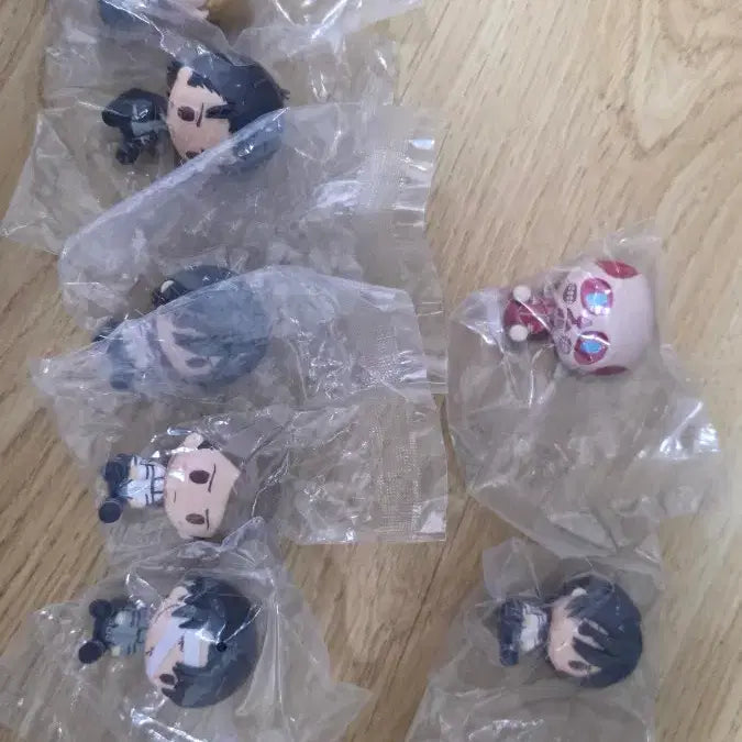 [BUNJANG] Attack on Titan Chocokko H Prize I Prize Bundle Set / 진격의거인 초코노코 H상 I상 일괄