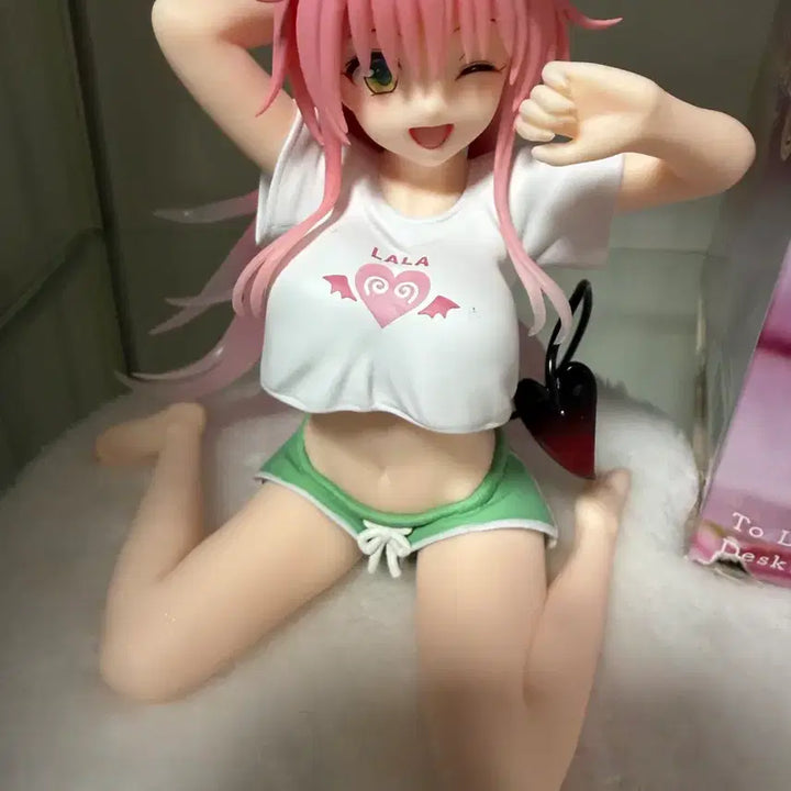 [BUNJANG] Cute Anime Girl Figurine / 미소녀 피규어