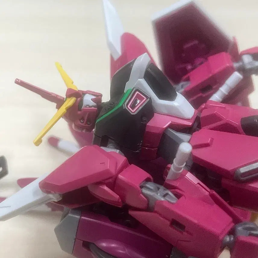 [BUNJANG] Bandai Hobby HGCE Infinite Justice Gundam (Parts) / 정크 HG 인피니트 저스티스 건담