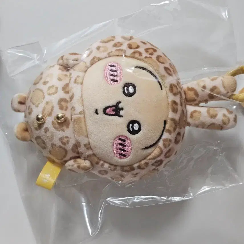 [BUNJANG] Chiikawa Usagi Don Quixote Leopard Pajama Mascot / 우사기 돈키호테 호피 파자마 마스코트 치이카와
