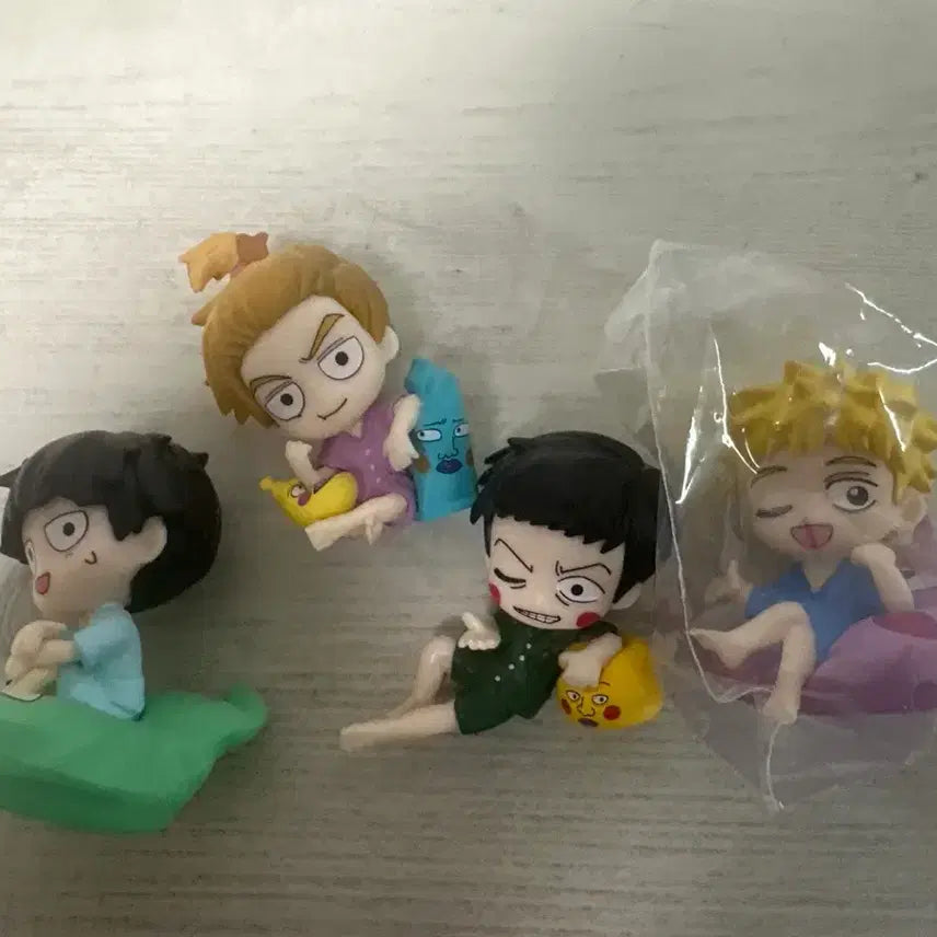 [BUNJANG] Mob Psycho 100 Ekubo Cushion Bundle Set / 모브사이코100 에쿠보 쿠션 가챠 일괄 모브 레이겐 에쿠보 테루키