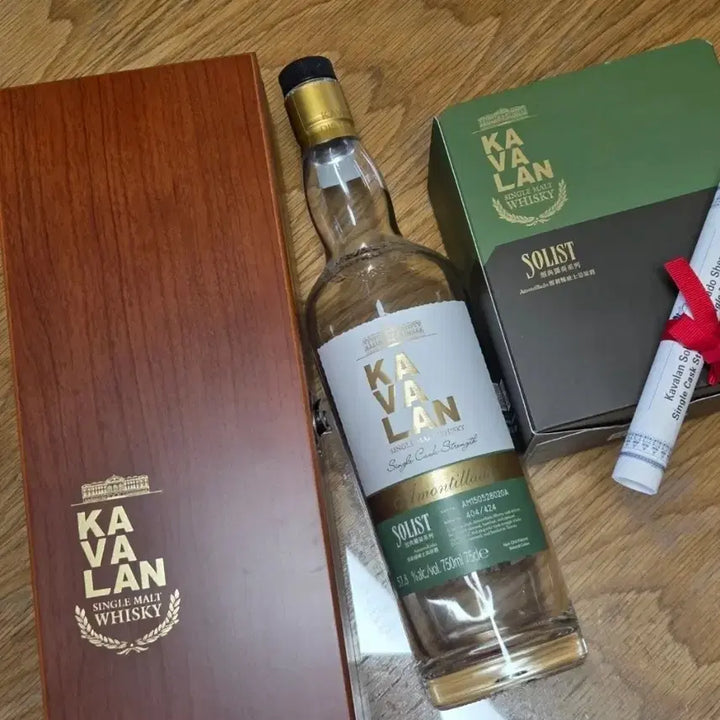 [BUNJANG] Kavalan Amontillado Single Cask Strength Whisky Empty Bottle with Wooden Box / 카바란 아몬티야도 공병