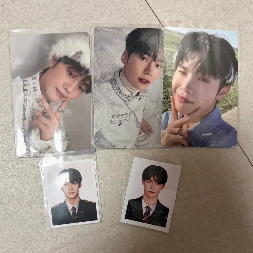 [BUNJANG] ZB1 ZEROBASEONE Kim Gyuvin Sung Hanbin Kim Taerae Bundle Set Photocard Album Keyring Photo Card / 일괄 제베원 제로베이스원 앤더블 김규빈성한빈김태래포카포토카드앨범키링증사
