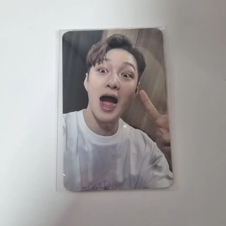 [BUNJANG] BTOB Lee Changsub Photocard (Damaged) / 비투게더 더 무비 이창섭 하자포카