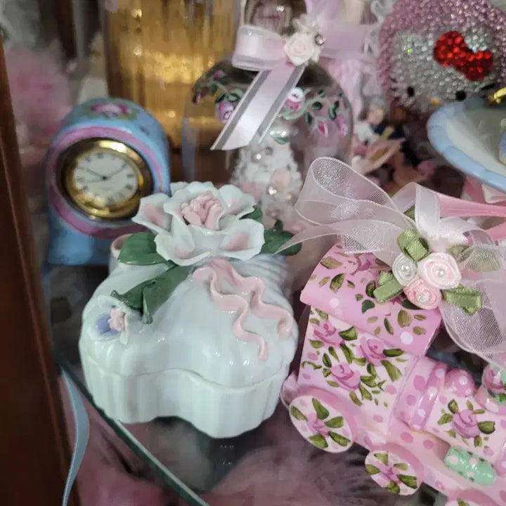 [BUNJANG] Pink Rose Pattern Florentine Music Box / 핑크 장미 무늬 꽃포지 보석함 수입