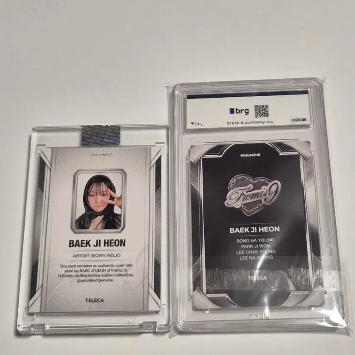 [BUNJANG] fromis_9 Baek Ji-heon Black Grade Card &amp; Game-Worn Relic Card Bundle / 프로미스나인 테레카 백지헌블랙 등급 카드와 실착 렐릭 카드 묵음