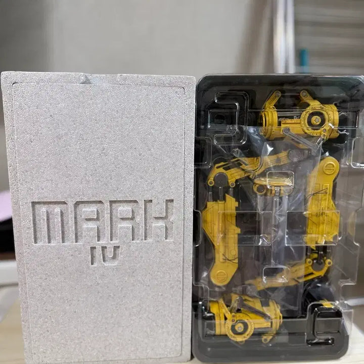 [BUNJANG] Hot Toys Iron Man Mark IV with Gantry MMS462-D22 1/6 Scale Diecast / 핫토이 마크4 갠트리합본 개봉양풎