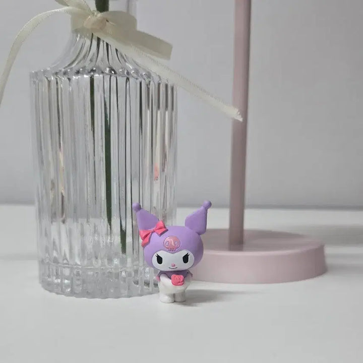[BUNJANG] Kuromi Gacha Figure / 쿠로미 가챠 피규어