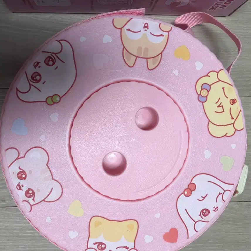 [BUNJANG] IVE MiniV Everland Folding Chair / 아이브 미니브 에버랜드 폴딩체어