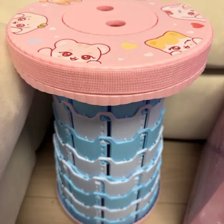 [BUNJANG] IVE MiniV Everland Folding Chair / 아이브 미니브 에버랜드 폴딩체어