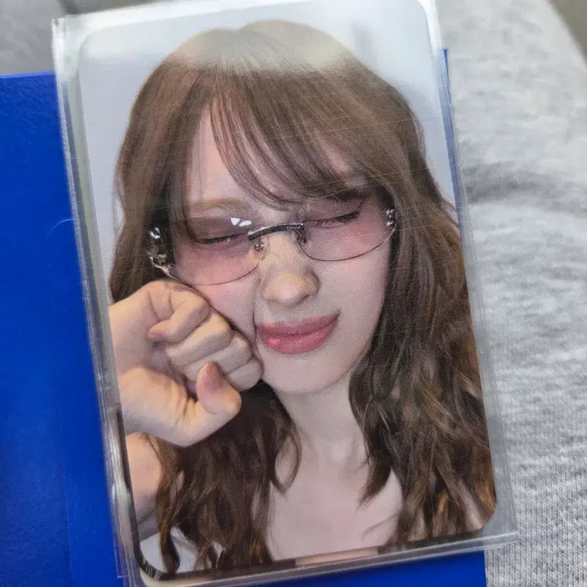 [BUNJANG] Twice Pop-up Store Momo Photocard / 트와이스 twice 팝업 4만원 이상 구매포카 모모