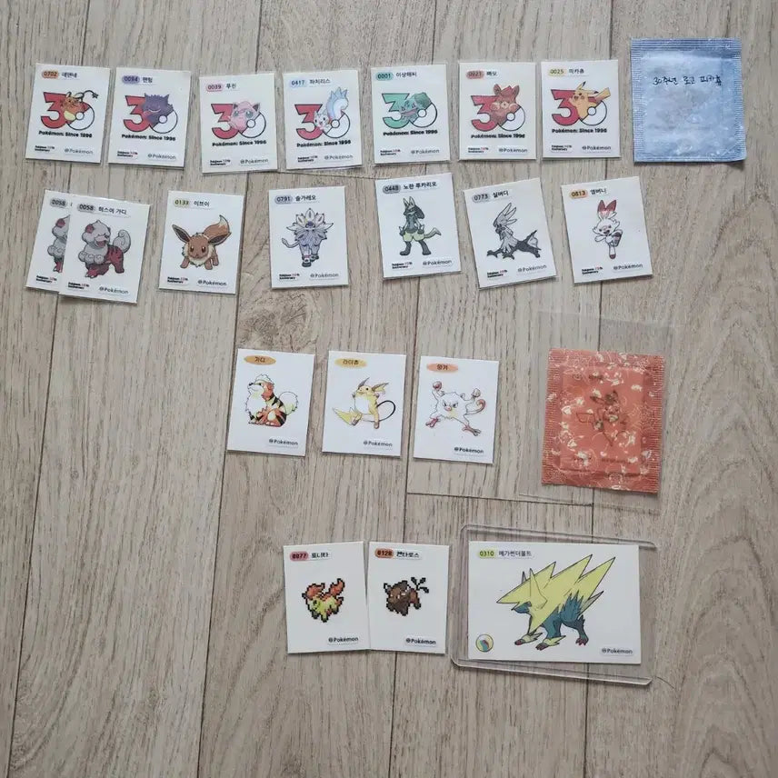 [BUNJANG] Pokemon 30th Anniversary Stickers / (교환) 포켓몬 띠부실 띠부씰 30주년 아크워크, 일반 교환 판매 구매