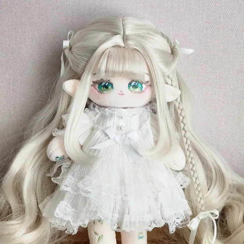 [BUNJANG] Choyeon 25cm "Bone Gging" Doll (Includes Outfit, Styled Hair) / 무속성 인형 초연 뼈깅 25cm 옷포함 양도(머리 세팅 O)
