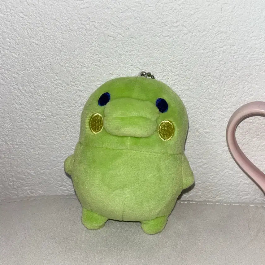 [BUNJANG] Tamagotchi Kuchipatchi Plush Keychain / 다마고치 주댕치 쿠치파치 인형 키링