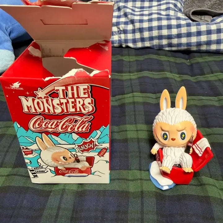 [BUNJANG] Coca-Cola x Labubu Figure / 코카콜라 라부부 피규어