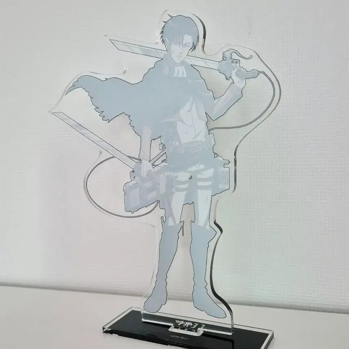 [BUNJANG] Attack on Titan Levi Ackerman "After the Battle" Ver. Acrylic Standee (Tower Records) / 진격의 거인 리바이 아크릴 스탠드 싸움후에 ver 타워레코드
