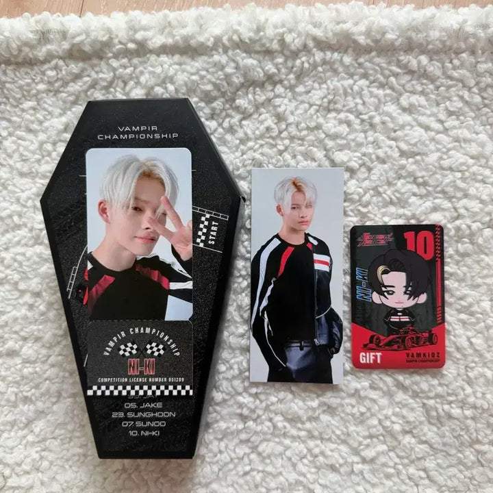 [BUNJANG] ENHYPEN World Speed Racer Nikii Photocard / 엔하이픈 월드 스피드레이서 카드 콜렉션 니키