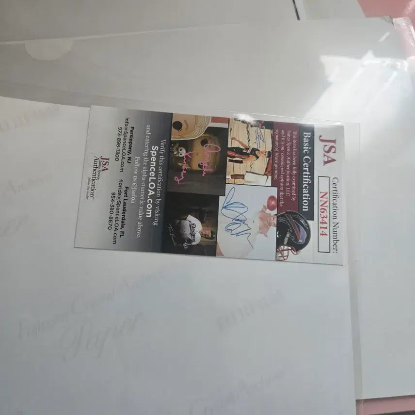 [BUNJANG] Brett Gentkill Autographed Photo / 브렛 젠킬 친필 사인 사진