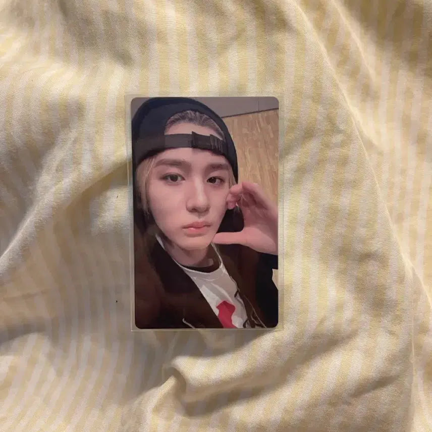 [BUNJANG] BOYNEXTDOOR Leehan Weverse Photocard / 보넥도 이한 19.99 위버스 포카