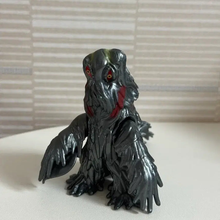 [BUNJANG] Hedora Godzilla Art Toy Figure / 헤도라 피규어 토이 고질라 고지라 아트토이