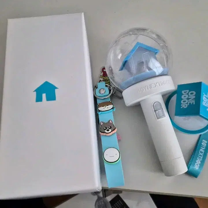 [BUNJANG] Wonder Stick &amp; Ppanekdo Cheer Stick Strap Bundle Set / 원더스틱, 쁘넥도 응원봉 스트랩 일괄판매